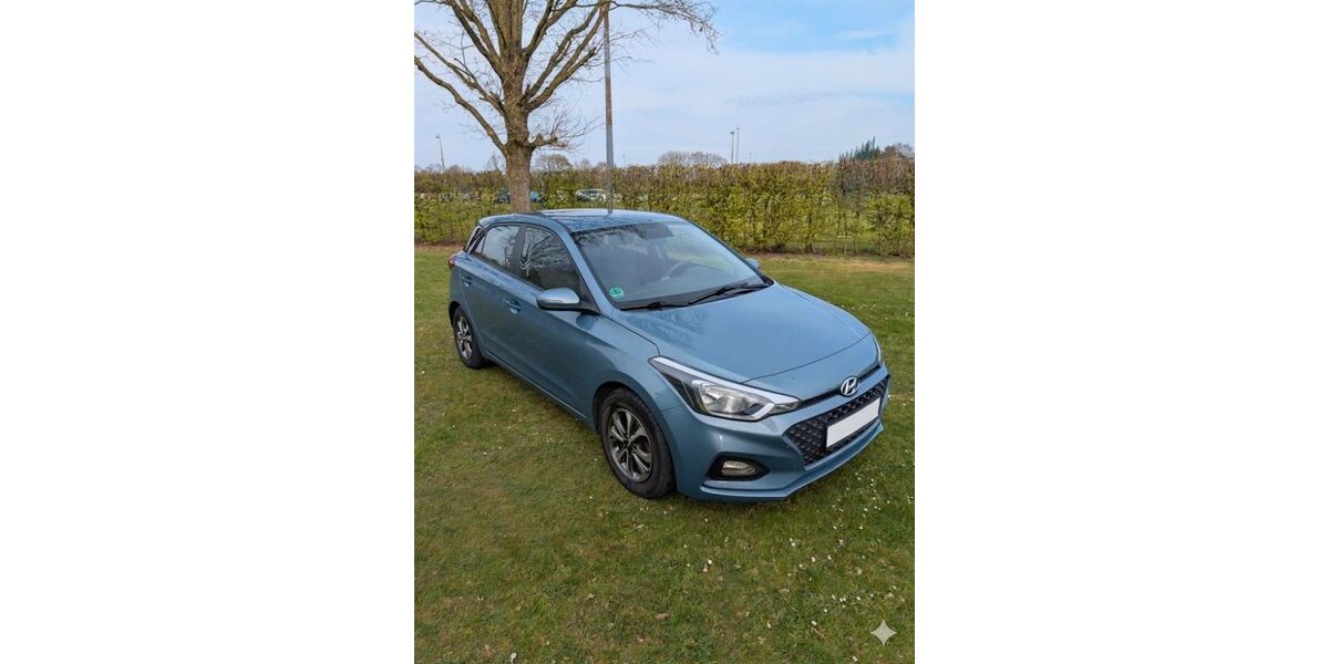 Hyundai i20 77.133 km 8.900 &euro; Schiffdorf 27619