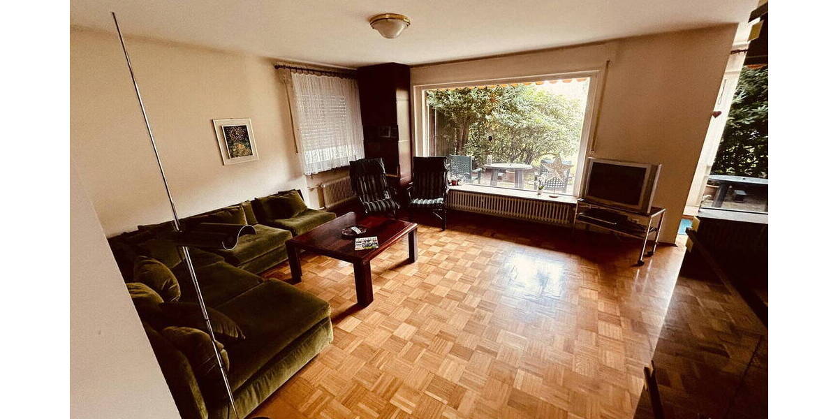 Reihenendhaus Frankfurt Hausen - 7 Zimmer, 177 m&sup2;, 779.000&euro; | Angebot:26188389