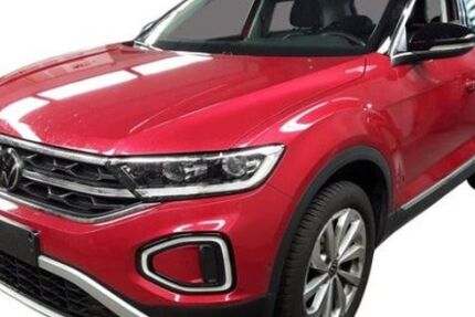 VW T-Roc 12.676 km 27.950 &euro; Meerbusch 40670