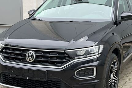 VW T-Roc 162.000 km 14.000 &euro; Düsseldorf - Bezirk 8 40231