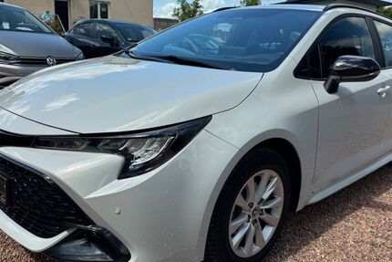 Toyota Corolla 14.800 km 25.900 &euro; Chemnitz 09120
