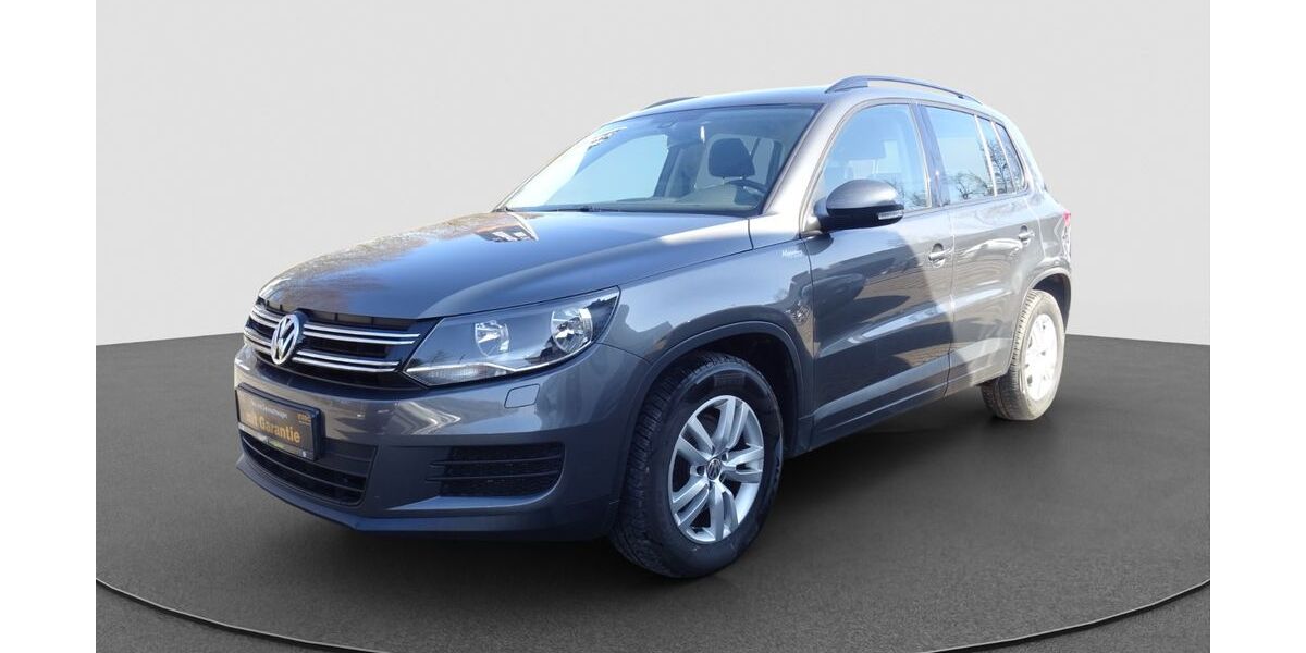 VW Tiguan 114.881 km 12.990 &euro; Löhne 32584