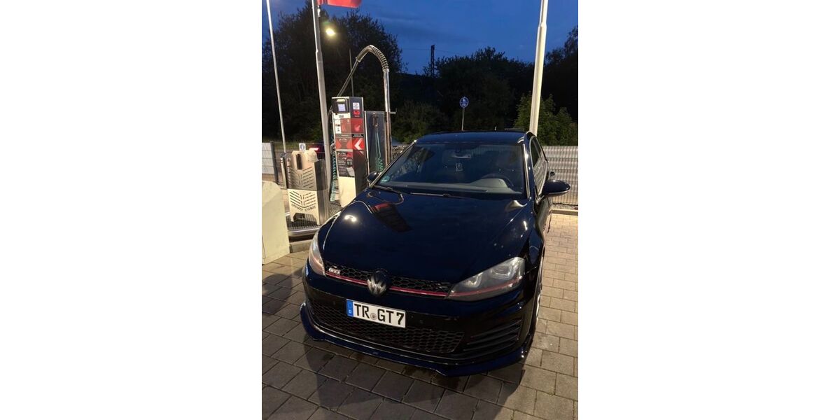 VW Golf 146.000 km 18.000 &euro; Wincheringen 54457