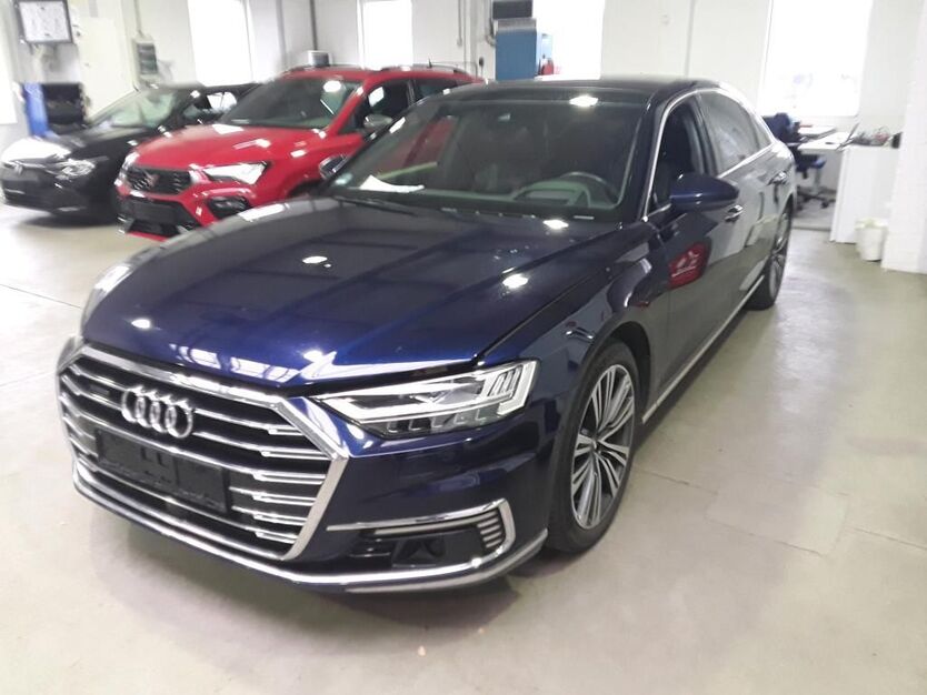 Audi A8 124.000 km 44.990 € Goslar 38640