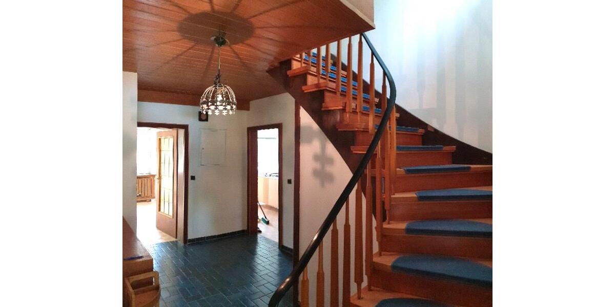 Freistehendes Einfamilienhaus am Stadtwald 6 zimmer