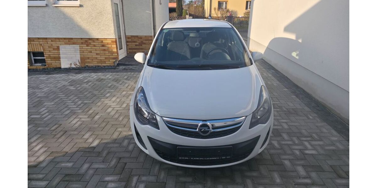 Opel Corsa 136.300 km 3.999 &euro; Schorfheide 16244