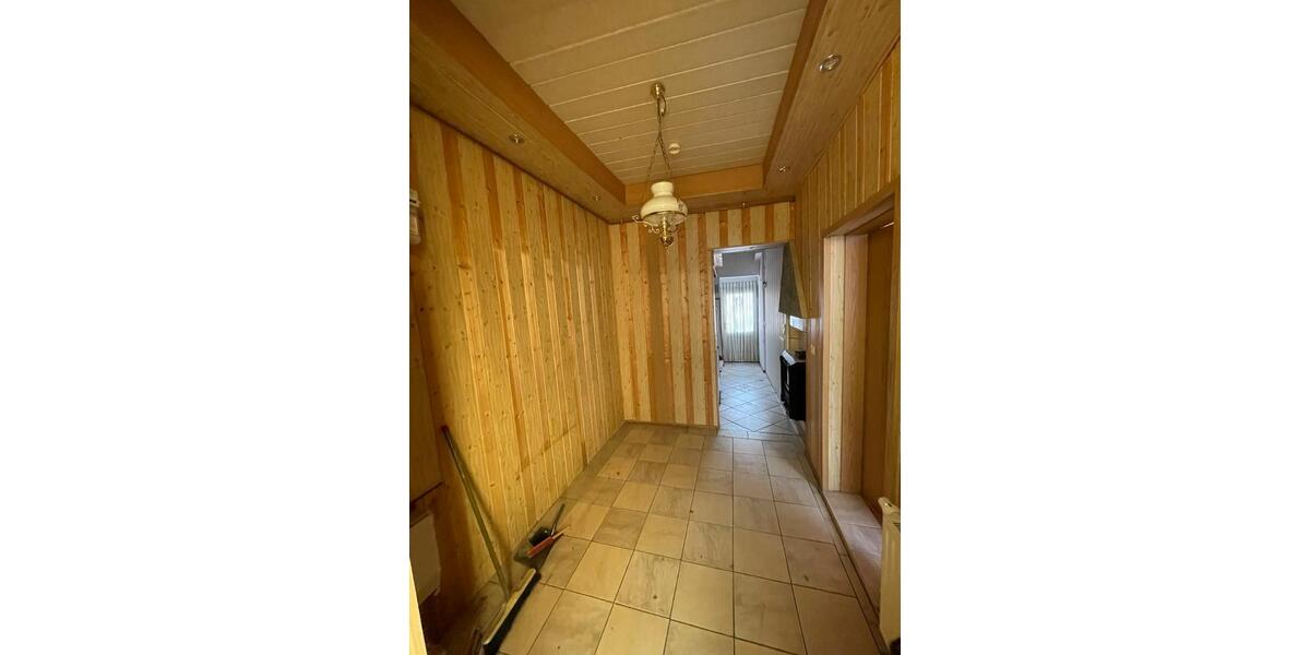 Reihenhaus Döbeln - 6 Zimmer, 90 m&sup2;, 86.000&euro; | Angebot:27016130