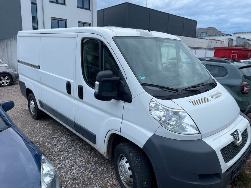 Peugeot Boxer 42.000 km 10.900 € Winnenden 71364