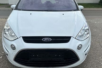 Ford S-Max 207.321 km 3.000 € Erbach 89155
