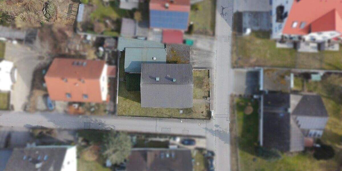 Mehrfamilienhaus, Wohnhaus Regensburg Brandlberg-Keilberg - 8 Zimmer, 183 m&sup2;, 475.000&euro; | Angebot:25702701