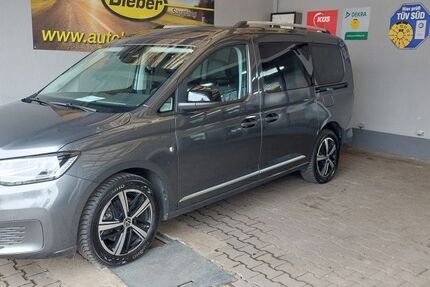VW Caddy 135.987 km 27.900 &euro; Sarching 93092