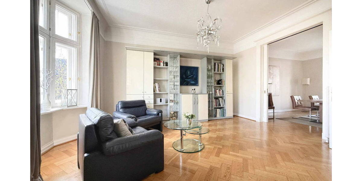 Einfamilienhaus Neumünster Innenstadt - 5 Zimmer, 180 m&sup2;, 459.000&euro; | Angebot:26331147