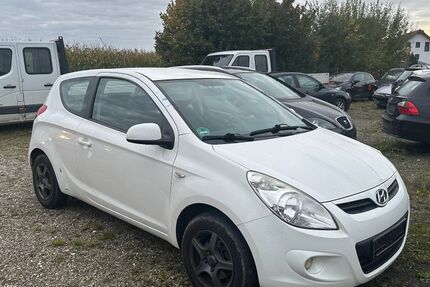 Hyundai i20 163.707 km 1.690 € Hohenlinden bei München 85664