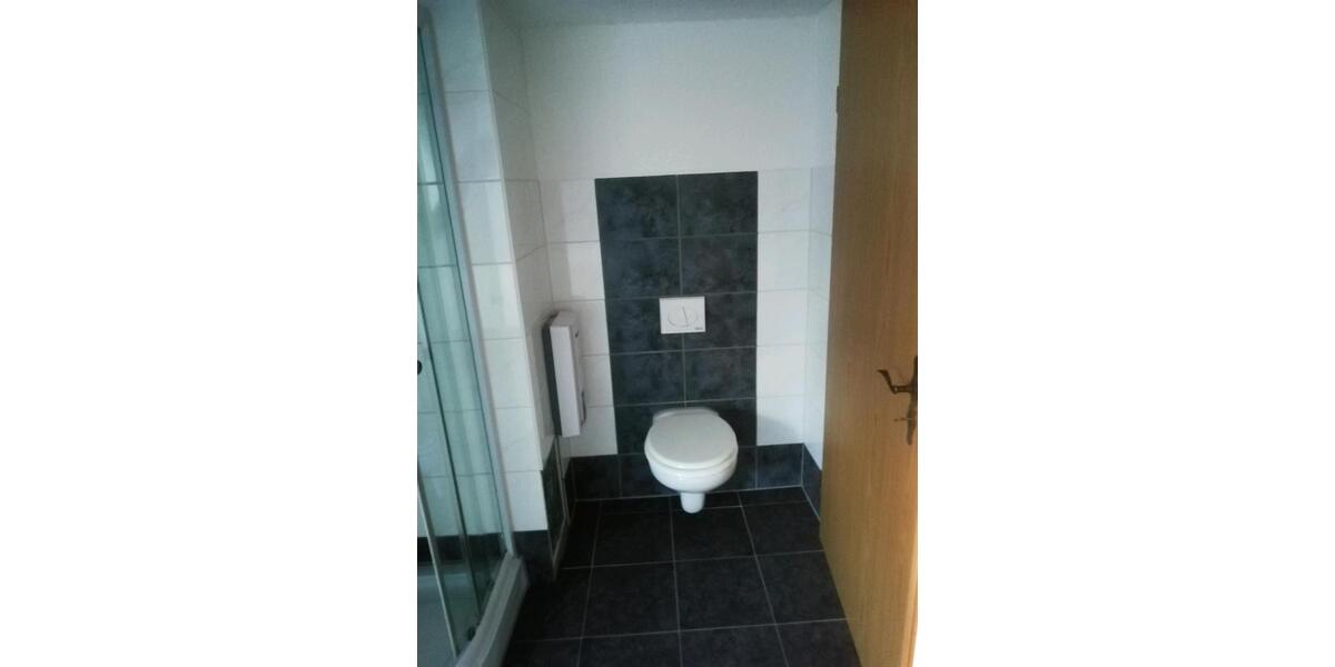 Dachgeschoßwohnung Milower Land - 2 Zimmer, 75 m&sup2;, 900&euro; | Angebot:13025697