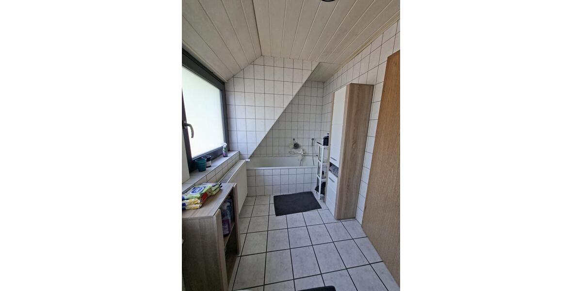 Einfamilienhaus Hemmoor - 5 Zimmer, 120 m&sup2;, 235.000&euro; | Angebot:26807727