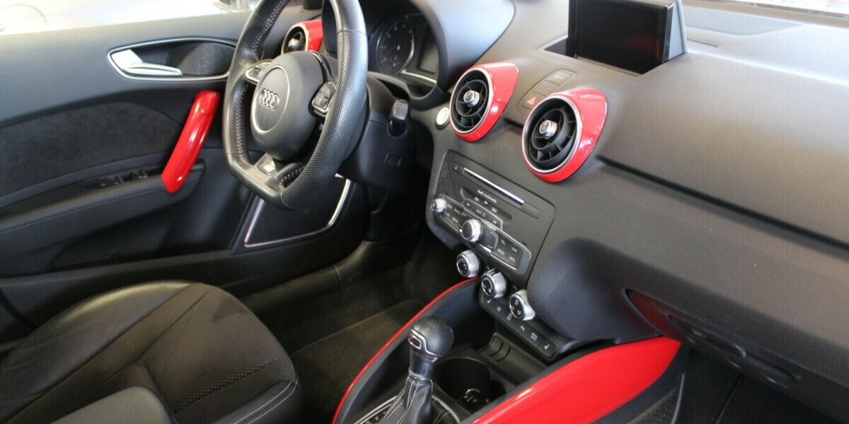 Audi A1 1.8 TFSI Sportsback S tronic S-Line 63.060 km 17.980 &euro; Euskirchen 53881