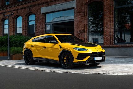Lamborghini Urus 11.333 km 333.000 &euro; Friedberg 61169