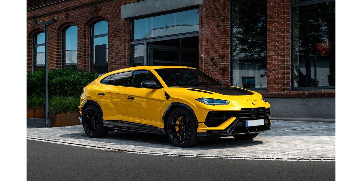 Lamborghini Urus 11.333 km 333.000 &euro; Friedberg 61169