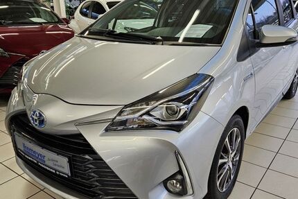 Toyota Yaris 29.745 km 16.490 € Paderborn 33104