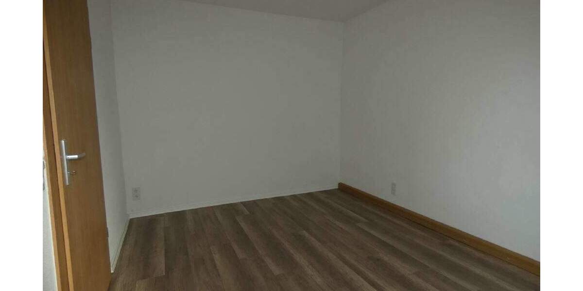 Etagenwohnung Lichtenstein/Sa.-Rödlitz Rödlitz - 2 Zimmer, 53 m&sup2;, 320&euro; | Angebot:25771745