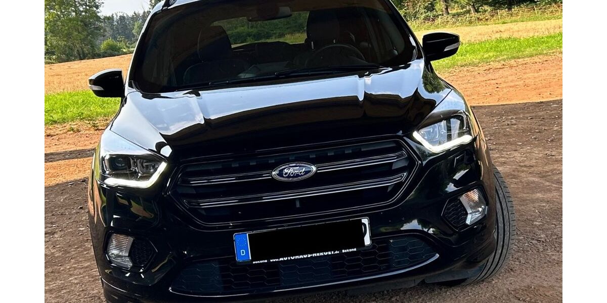 Ford Kuga 98.000 km 16.100 &euro; Wispelt 54538