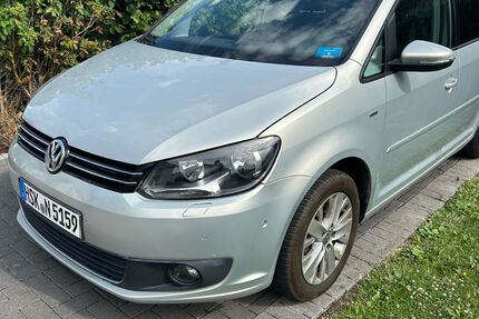 VW Touran 212.334 km 6.750 &euro; Schmallenberg 58392
