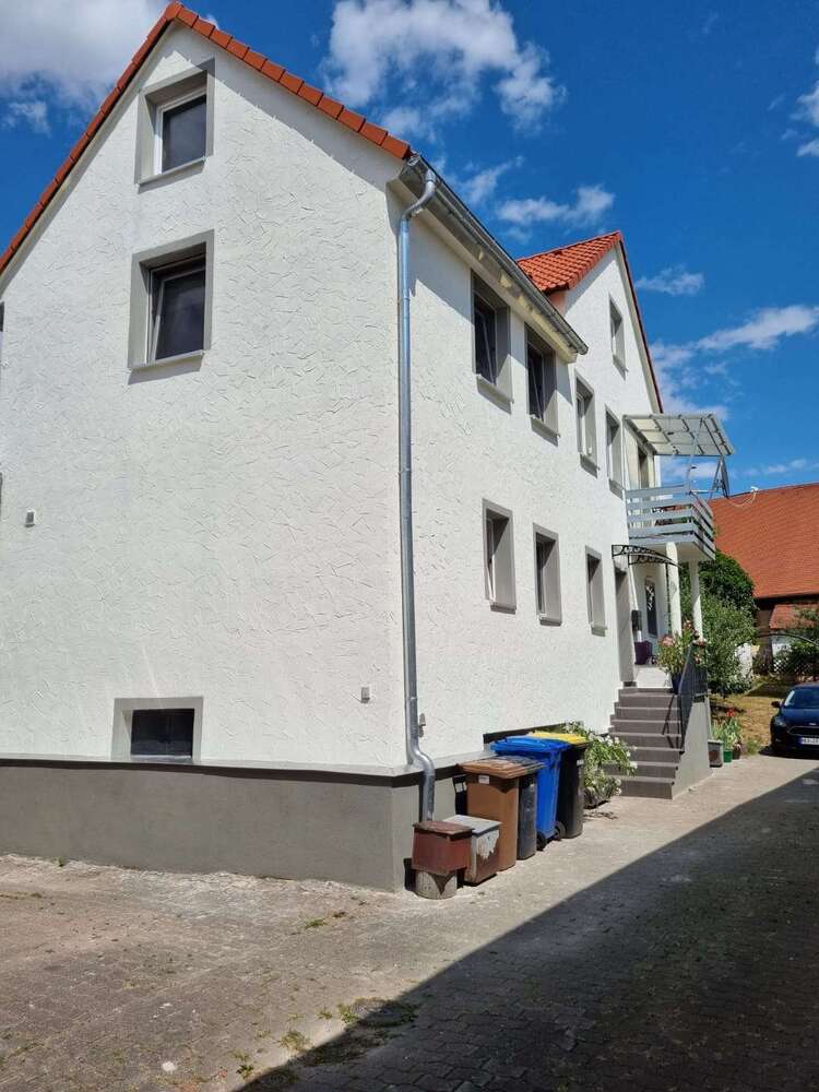 Haus zum Kaufen in Hagenbüchach 169.900 € 121 m²