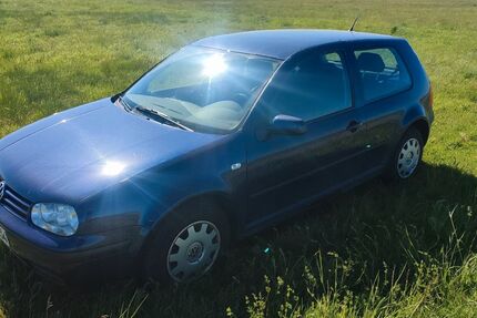 VW Golf 170.000 km 1.799 &euro; Bonerath 54316
