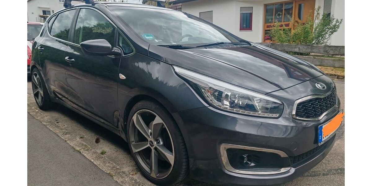 Kia ceed / Ceed 131.800 km 9.500 &euro; Pfaffenhofen an der Roth 89284