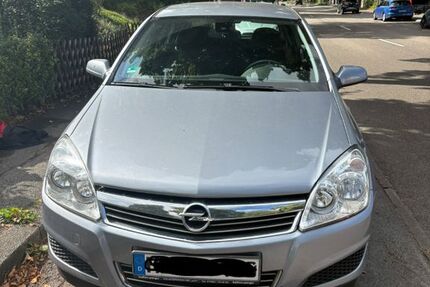 Opel Astra 104.000 km 2.800 &euro; Kiel 24116