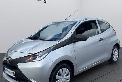 Toyota Aygo (X) 64.350 km 7.250 &euro; Stolberg 52222