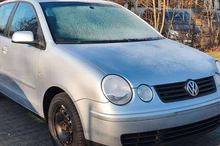 VW Polo 97.795 km 3.999 &euro; Berlin 12349