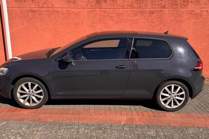 VW Golf 98.000 km 14.990 &euro; Jüchen 41363