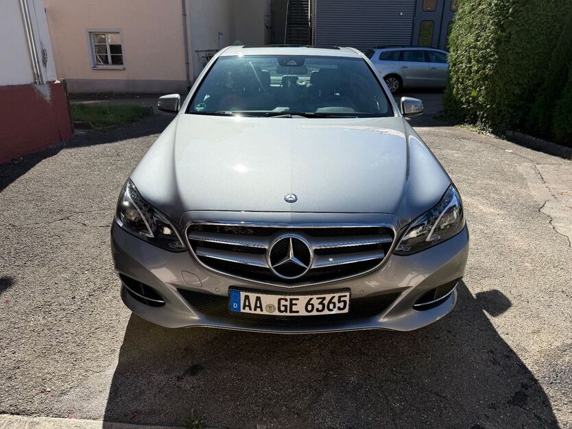 Mercedes-Benz E 350 101.614 km 23.900 € Adelmannsfelden 73486