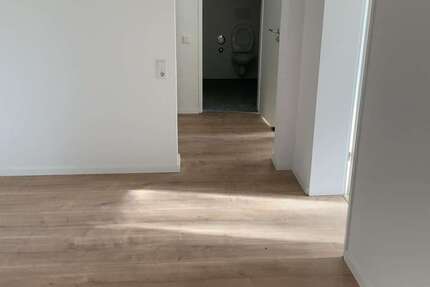 Wohnung zum Mieten in Hamm(sieg) 672 € 84 m² 3 zimmer