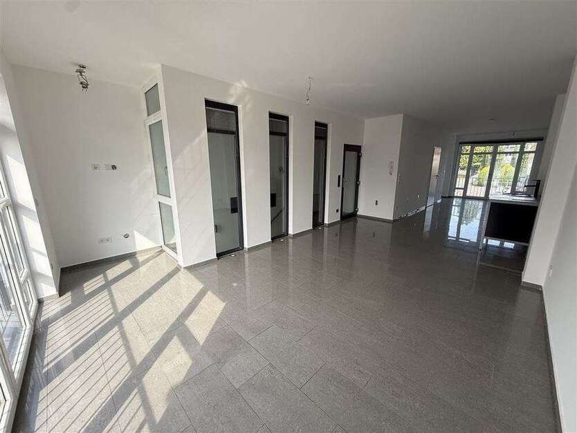 Büro in Überherrn 480 € 75 m²