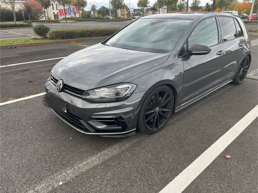 VW Golf 85.508 km 31.000 € Dohna 01809