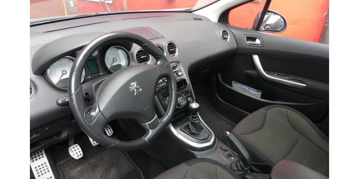 Peugeot 308 217.732 km 2.500 &euro; Nandlstadt 85405