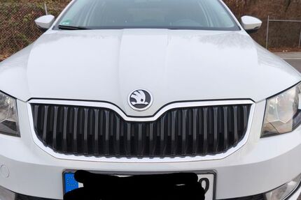 Skoda Octavia 143.500 km 9.300 &euro; Goldbach 63773