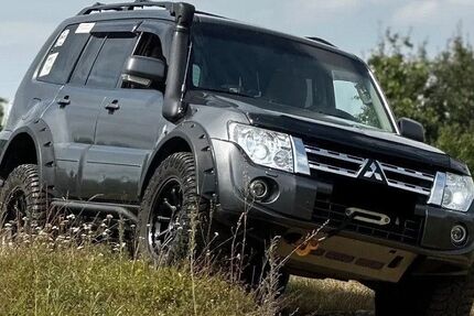 Mitsubishi Pajero 184.000 km 16.500 € Taunusstein 65232