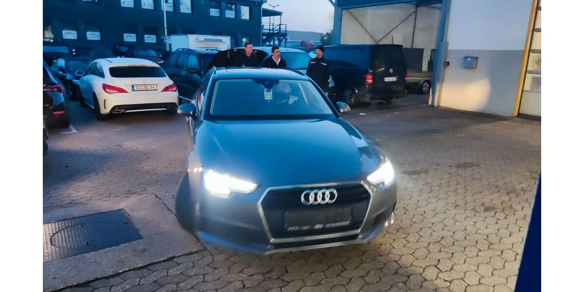 Audi A4 215.000 km 16.500 &euro; Nettersheim 53947