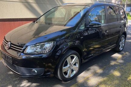 VW Touran 175.000 km 7.490 &euro; Fürth 90763