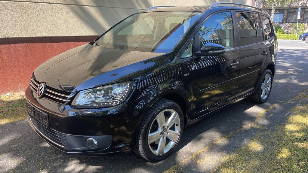VW Touran 175.000 km 7.490 &euro; Fürth 90763