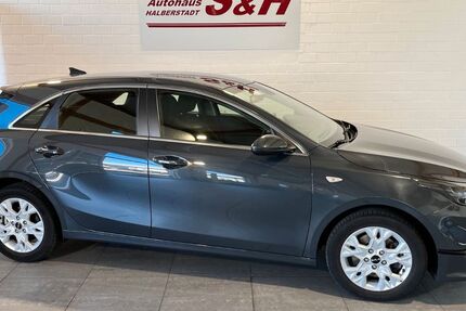 Kia ceed / Ceed 91.679 km 14.400 &euro; Halberstadt 38820
