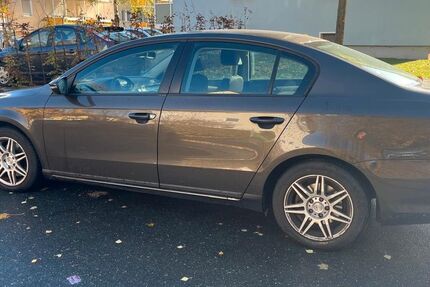 VW Passat 97.700 km 9.600 € Fürth 90766