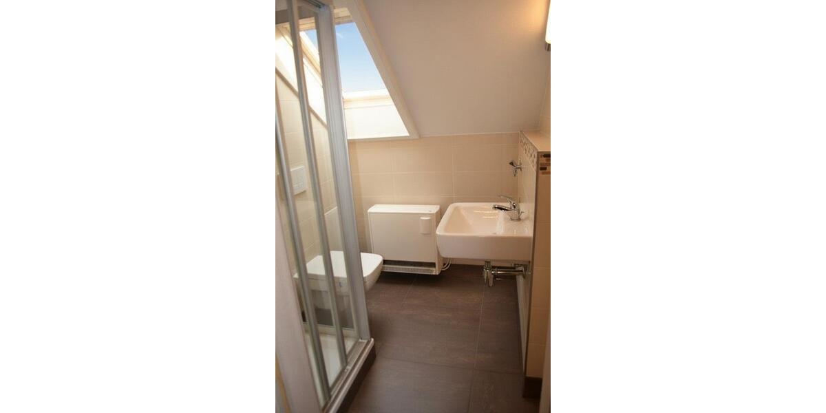 Dachgeschoßwohnung Bad Sulza - 1 Zimmer, 30 m&sup2;, 450&euro; | Angebot:26442703
