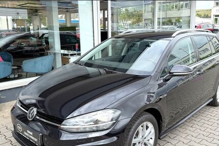 VW Golf 121.100 km 17.990 &euro; Geisenheim 65366