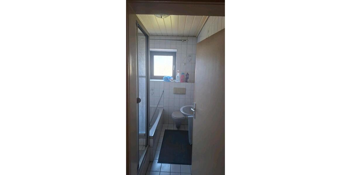 Reihenhaus Beckingen - 7 Zimmer, 140 m&sup2;, 120.000&euro; | Angebot:26884832