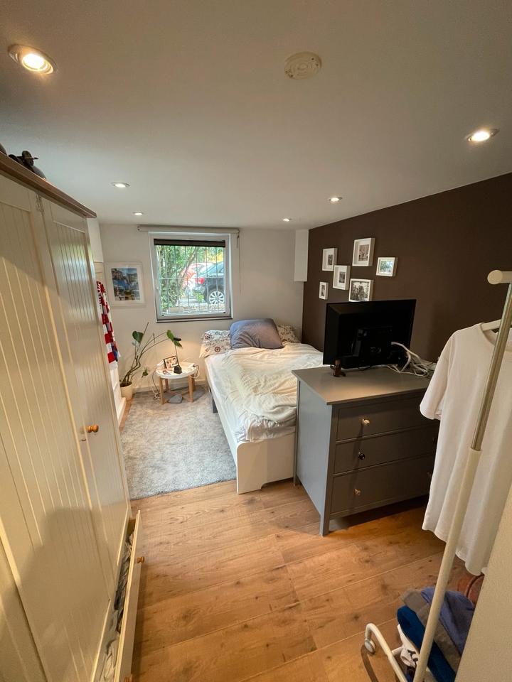 2 WG-Zimmer in Tübingen zur Zwischenmiete (24.08. - 25.11.2025)