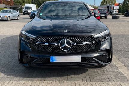 Mercedes-Benz GLC 300 4.816 km 69.999 € Kaarst 41564